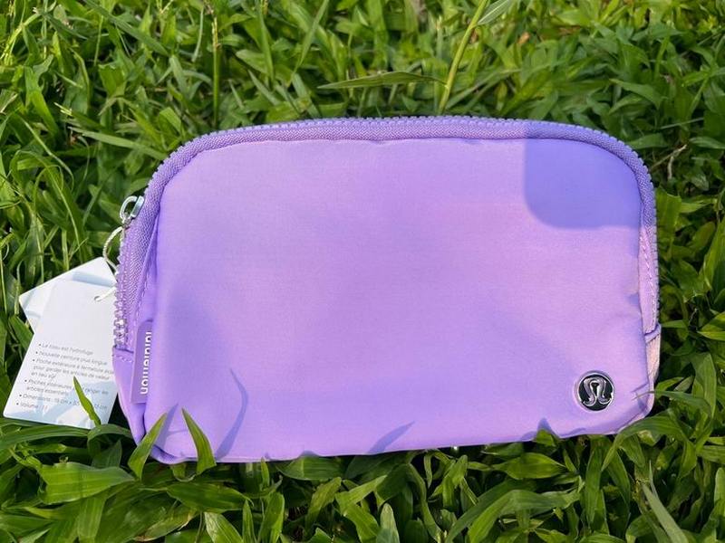 Lululemon Handbags 563